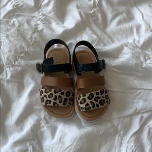 Toddler shoes